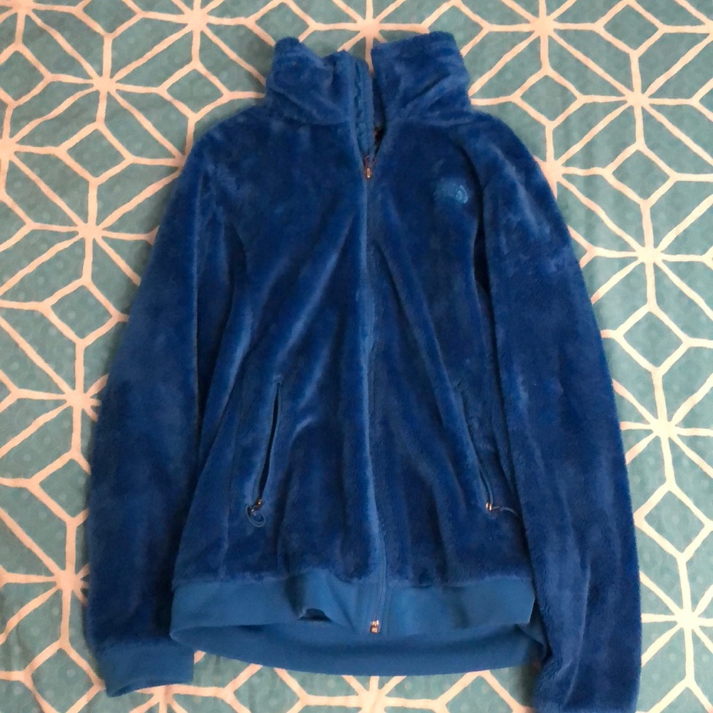 Very cozy North Face sweater great condition!
